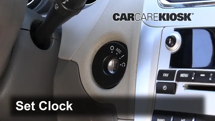 2009 Chevrolet Malibu LS 2.4L 4 Cyl. Clock